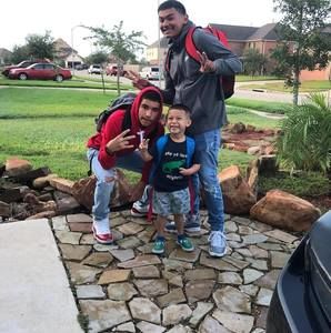 Meet your Posher, Hector